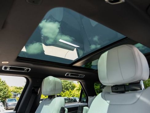 New 2026 Land Rover Range Rover Sport SE AWD/4WD image 5