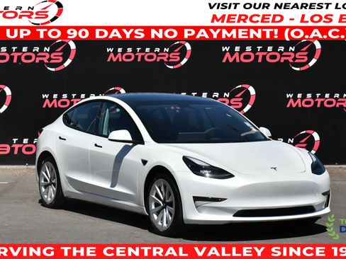 Used 2023 Tesla Model 3 Standard Range RWD image 1