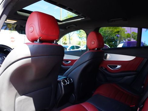 Used 2023 Mercedes-Benz GLC 43 AMG 4MATIC Coupe image 17