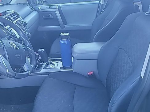 Used 2010 Toyota 4Runner SR5 image 7