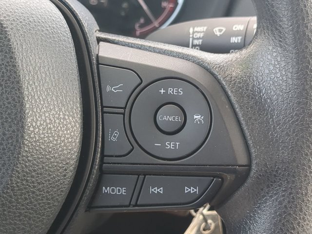 Certified 2024 Toyota RAV4 LE AWD/4WD image 23