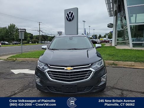 Used 2018 Chevrolet Equinox Premier AWD/4WD image 2