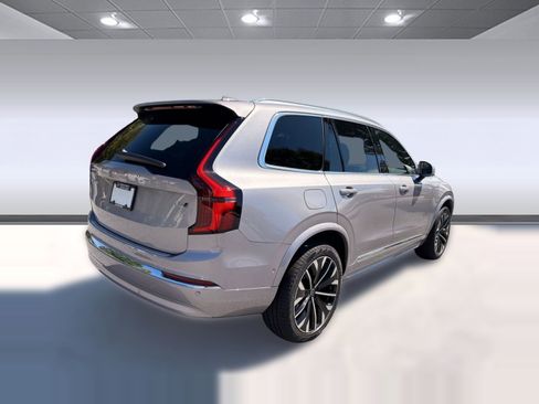 Used 2026 Volvo XC90 B6 Plus w/ Protection Package Premier image 9