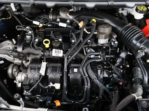 Used 2021 Ford Edge Titanium w/ Equipment Group 301A image 31