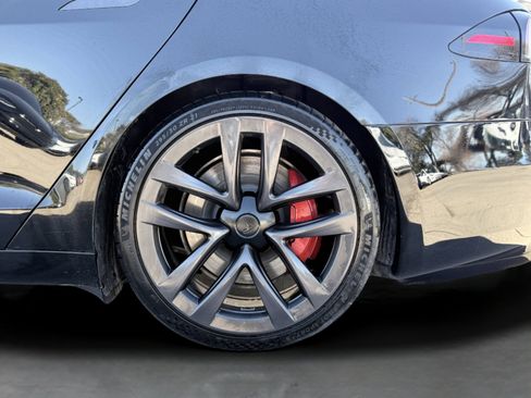 Used 2023 Tesla Model S Plaid image 88
