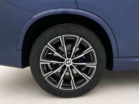 Certified 2023 BMW X5 xDrive40i w/ M Sport Package image 28