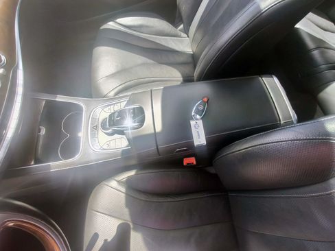 Used 2015 Mercedes-Benz S 550 Sedan image 23