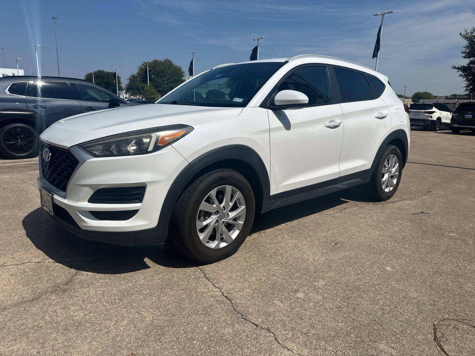 Used 2019 Hyundai Tucson Value FWD image 2