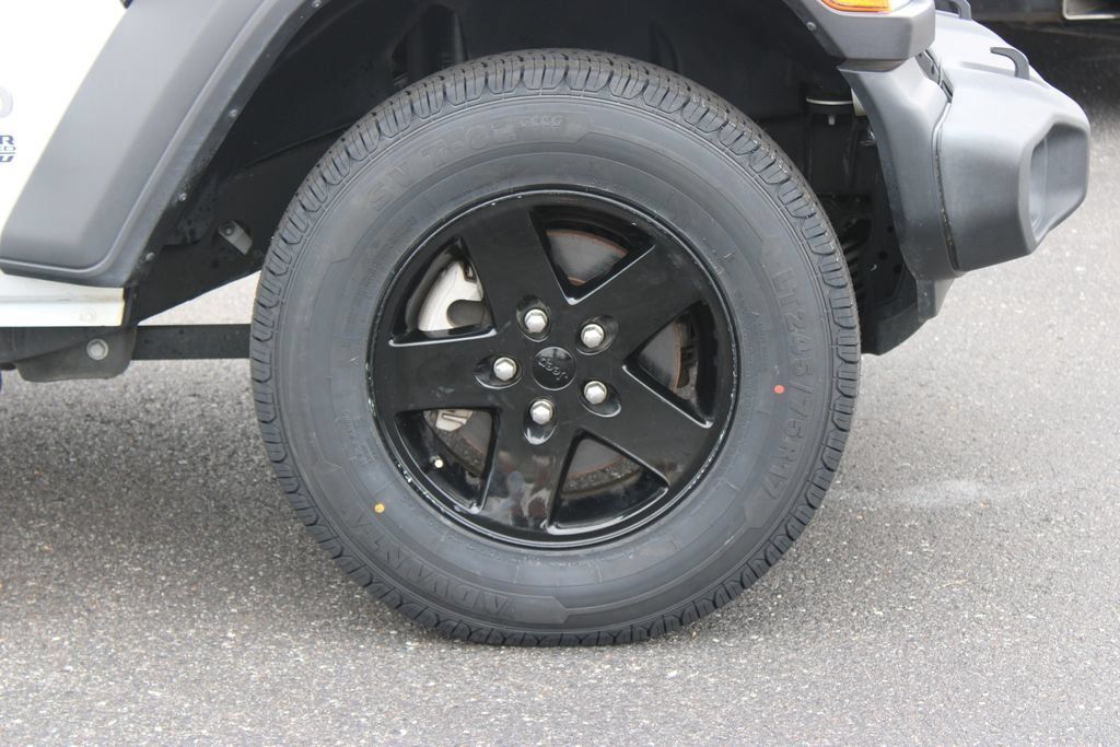 Used 2019 Jeep Wrangler Unlimited Sport S AWD/4WD image 12