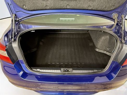 Used 2017 Subaru Legacy 2.5i Premium image 25