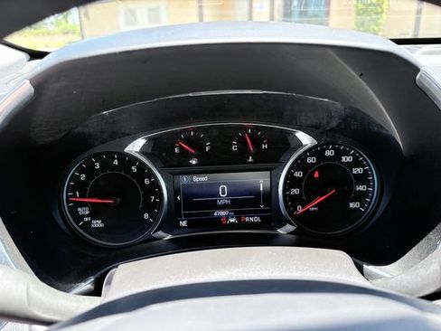 Used 2023 Chevrolet Equinox LT FWD image 23