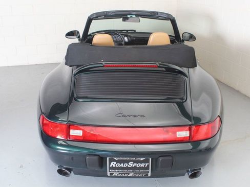 Used 1997 Porsche 911 Carrera image 4