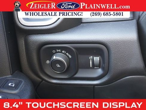 Used 2023 RAM 3500 Tradesman w/ Convenience Group image 28