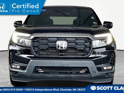 Certified 2023 Honda Passport EX-L image 2