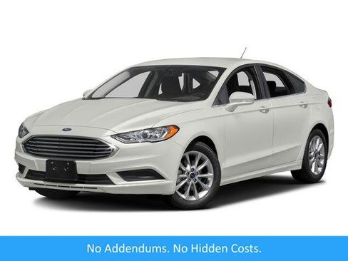 Used 2017 Ford Fusion SE w/ Fusion SE Technology Package image 1