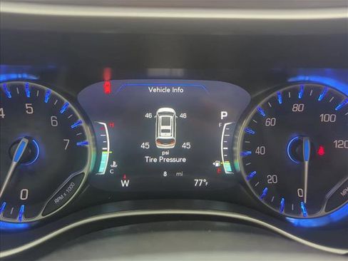 New 2026 Chrysler Pacifica Select FWD image 11