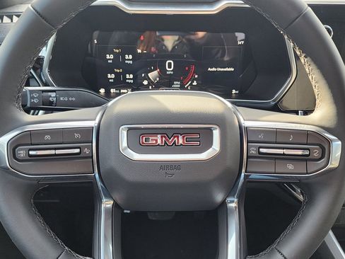 New 2026 GMC Canyon Elevation w/ Convenience Package image 18