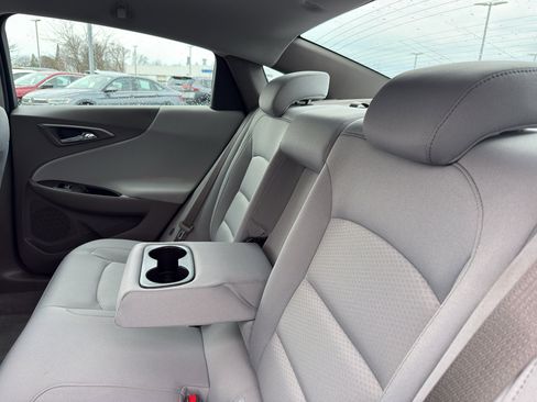 Used 2016 Chevrolet Malibu LS image 33