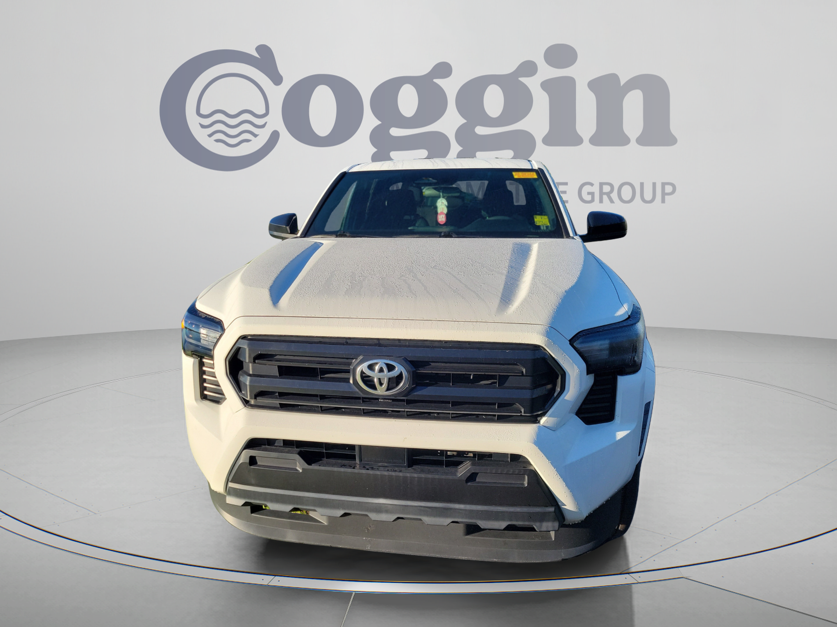 Used 2024 Toyota Tacoma SR RWD image 8