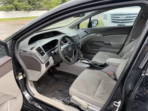 Used 2012 Honda Civic LX image 16