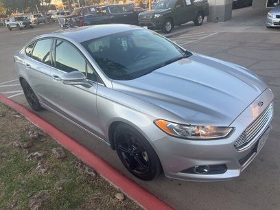 Used 2016 Ford Fusion SE