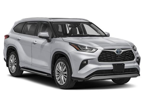 New 2026 Toyota Highlander Platinum image 6