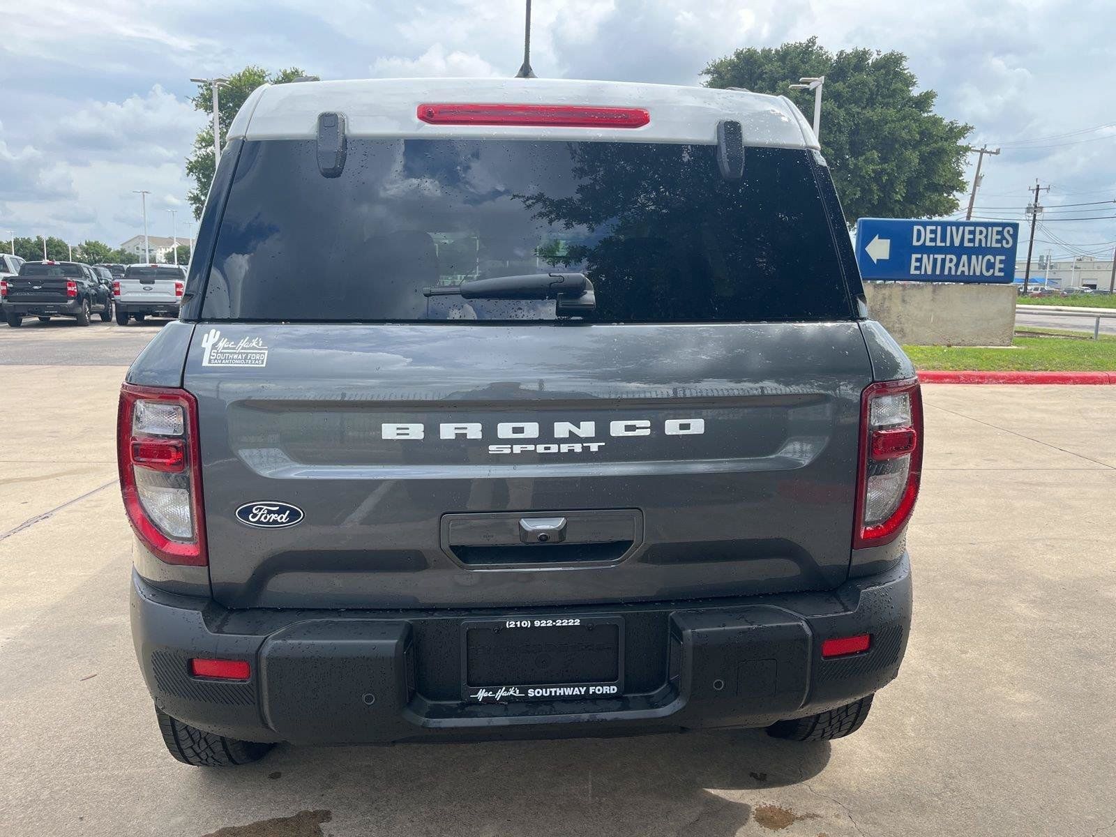 New 2026 Ford Bronco Sport Heritage w/ Convenience Package AWD/4WD image 8
