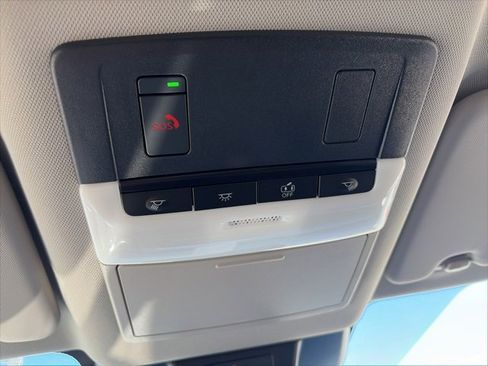 New 2026 Nissan Rogue SV image 25