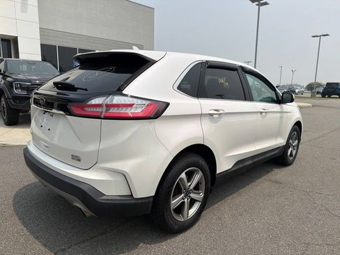 Used 2019 Ford Edge SEL w/ Equipment Group 201A AWD/4WD image 10