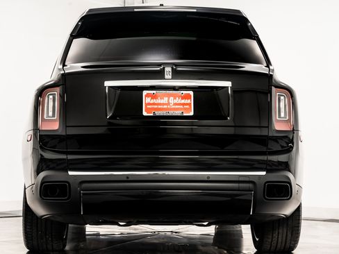 Used 2020 Rolls-Royce Cullinan AWD/4WD image 8