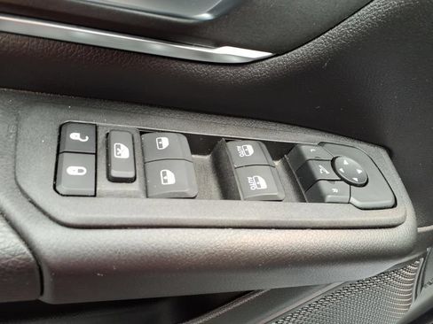 Used 2025 RAM 1500 Big Horn AWD/4WD image 14
