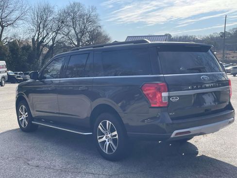 Certified 2023 Ford Expedition Max XLT image 5