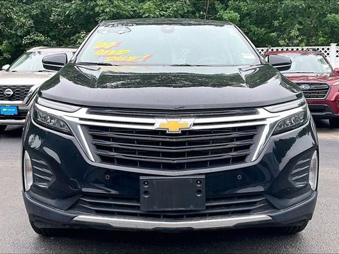 Used 2024 Chevrolet Equinox LT AWD/4WD image 2