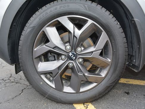 Used 2022 Kia Sportage LX w/ LX AWD Value Edition Package image 7