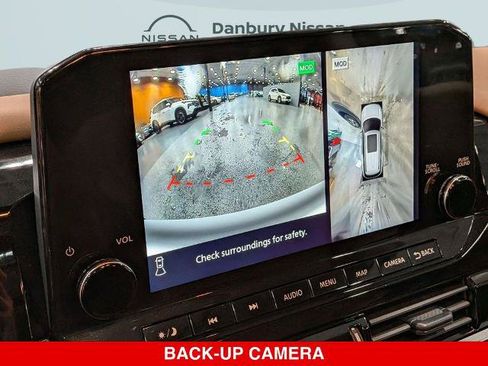 Certified 2023 Nissan Pathfinder Platinum AWD/4WD image 27