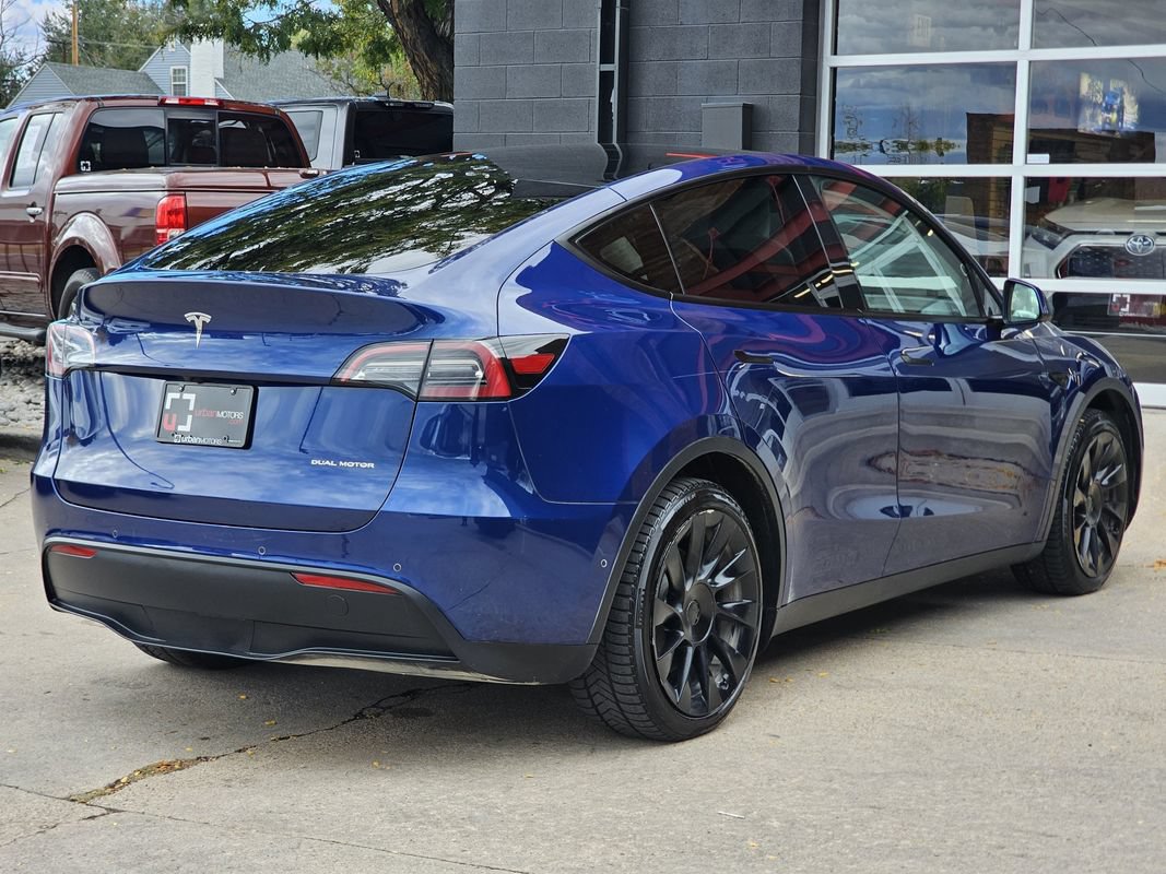 Used 2022 Tesla Model Y Long Range AWD/4WD image 14