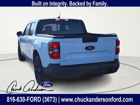 New 2025 Ford Maverick Lariat w/ Black Appearance Package AWD/4WD image 6