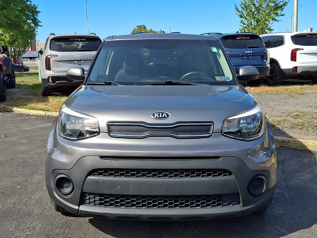 Used 2018 Kia Soul FWD image 2