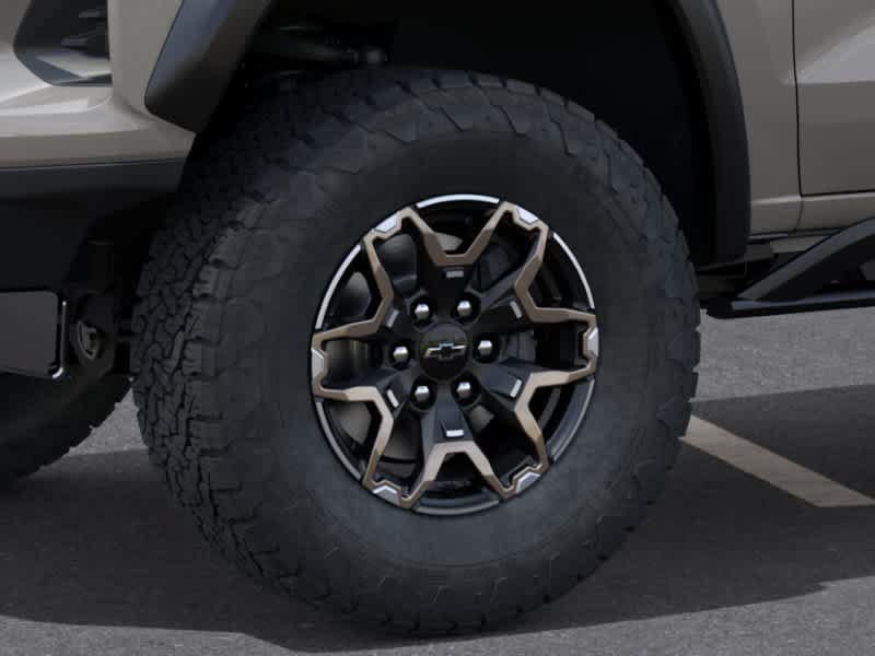 New 2026 Chevrolet Colorado ZR2 w/ Technology Package AWD/4WD image 9