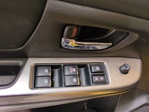 Used 2015 Subaru Crosstrek 2.0i Premium w/ Special Edition Package image 18