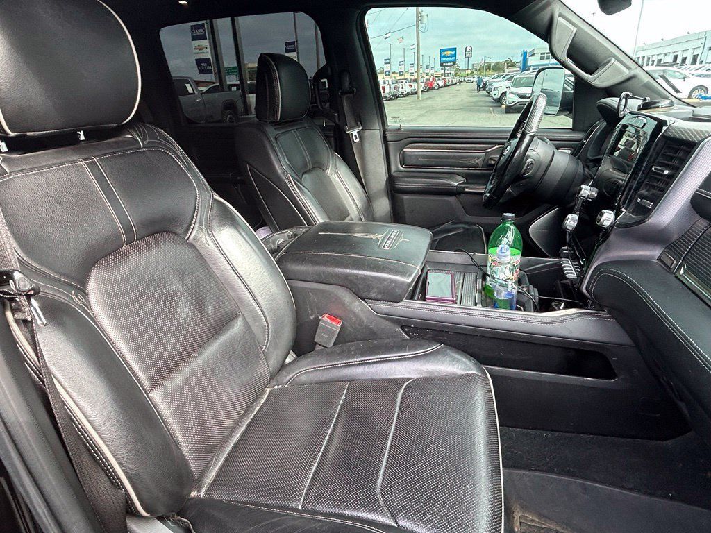 Used 2019 RAM 1500 Limited AWD/4WD image 6