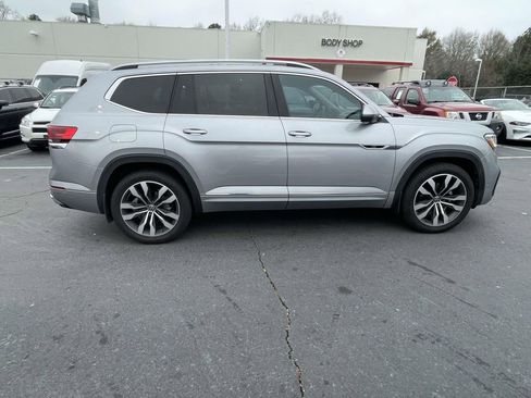 Used 2022 Volkswagen Atlas SEL Premium image 12