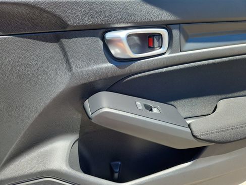 Certified 2025 Honda Civic Sport image 16