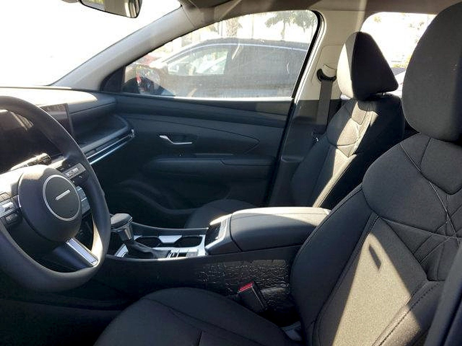 New 2025 Hyundai Tucson SE FWD image 8