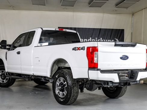 Used 2019 Ford F250 XL w/ XL Value Package image 10