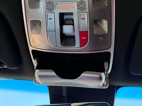 Used 2025 Genesis GV70 3.5T Sport image 42