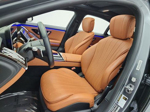 Certified 2022 Mercedes-Benz S 500 4MATIC image 10