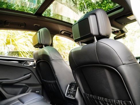 Used 2020 Porsche Macan S image 39