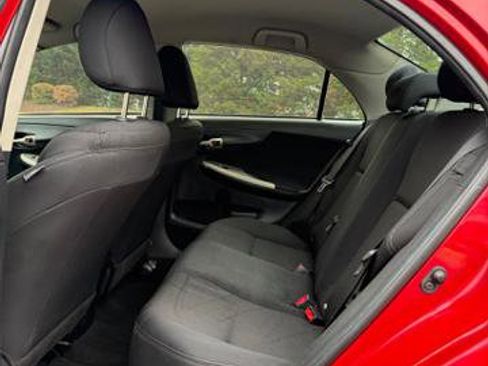 Used 2012 Toyota Corolla S FWD image 11