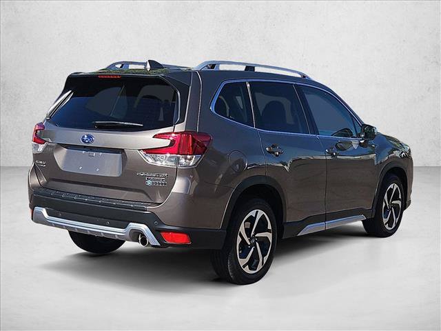 Used 2023 Subaru Forester Touring AWD/4WD image 8